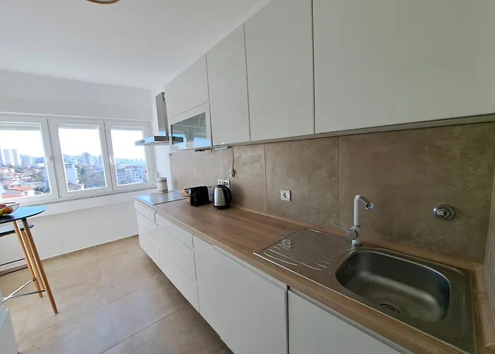 Karolina Apartament *